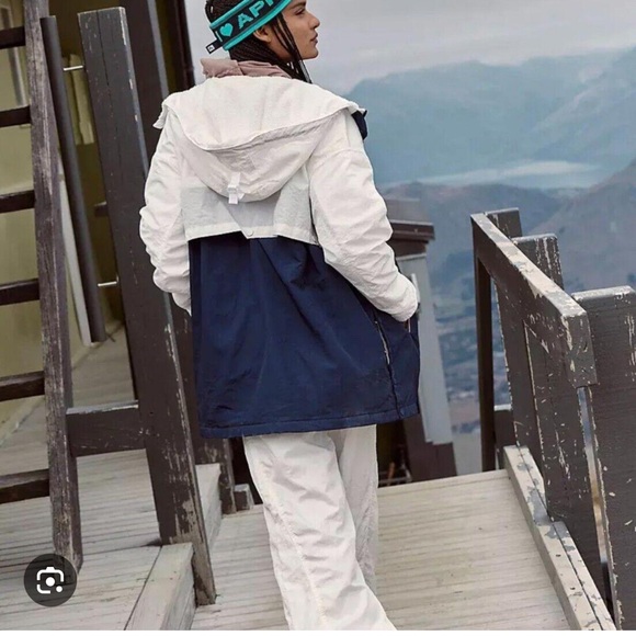 Free peoples searching for something parka - Picture 3 of 10